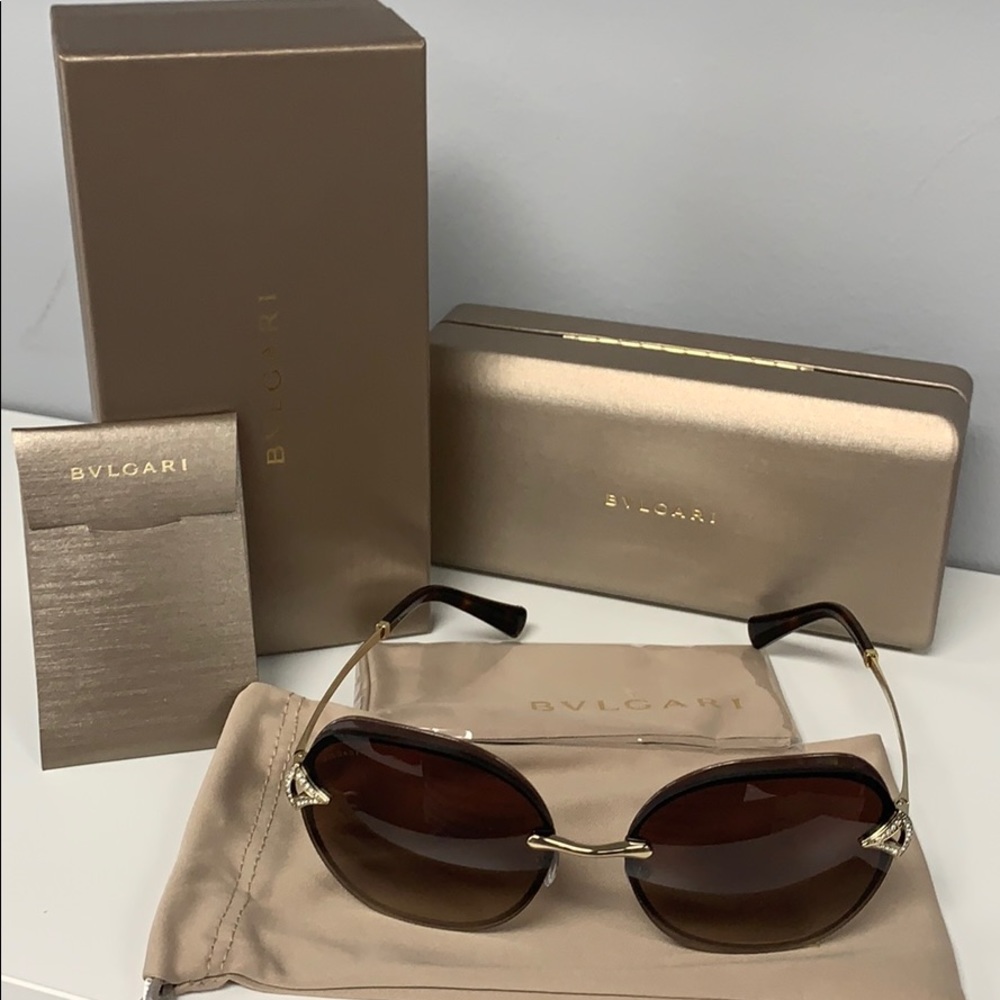 BVULGARI women’s sunglasses - Picture 4 of 12